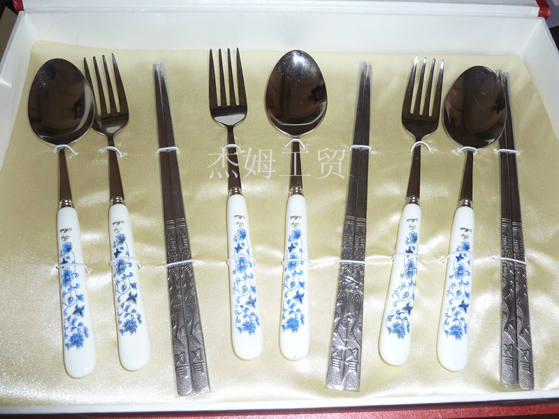 钛餐具