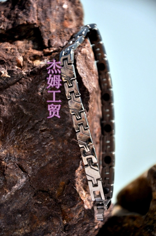 钛手链