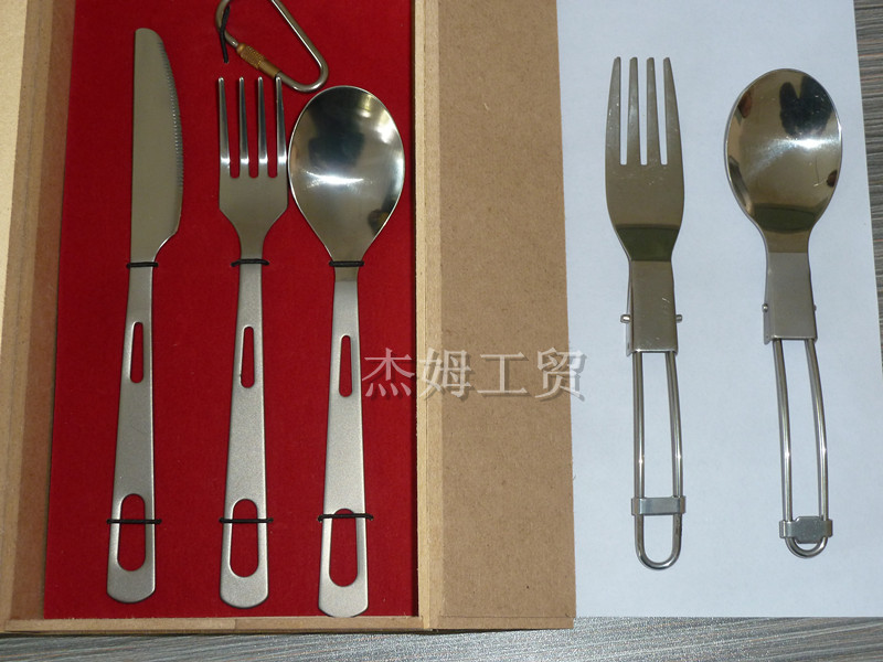 钛户外餐具